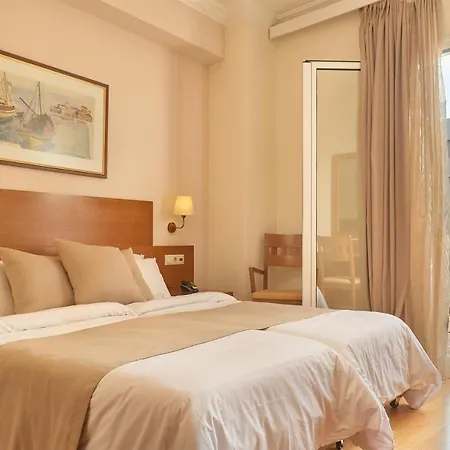 Athos Hotel 3*